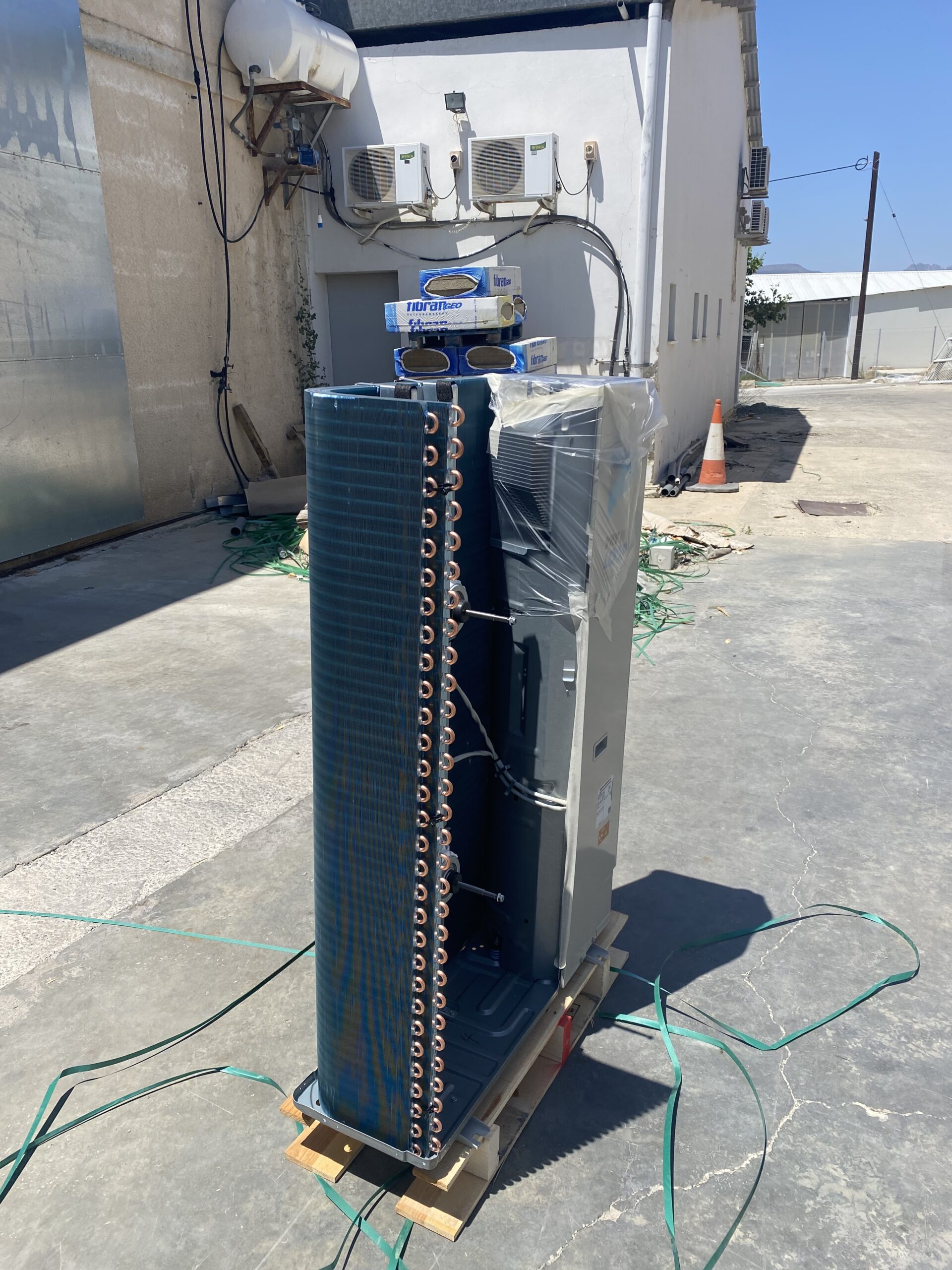 EPIFANIOU DAIKIN - EPOXY COATING OF NEW EQUIPMENT (BEFORE.1) - JUNE 2023